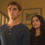 Riverdale -- "Chapter Thirty-Five: Brave New World" -- Image Number: RVD222b_0318.jpg -- Pictured (L-R): KJ Apa as Archie and Camila Mendes as Veronica -- Photo: Dean Buscher/The CW -- © 2018 The CW Network, LLC. All rights reserved.