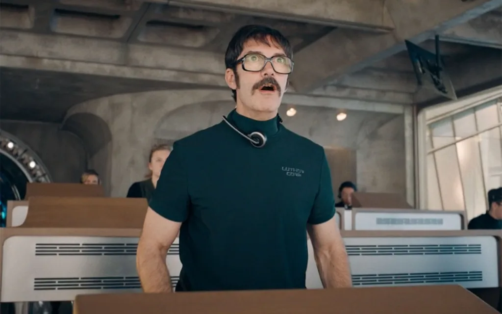 Stephen Blackehart as Sydney Happerson in Superman