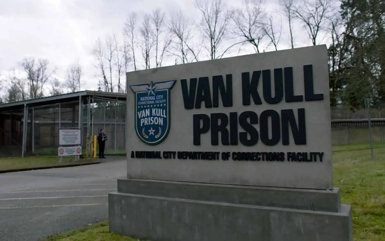 Van Kull Prison on Supergirl