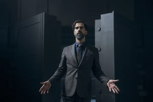 Hamish Linklater (Dean Cipher) on gen V season 2