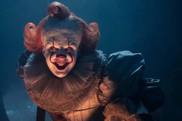 ‘IT: Welcome To Derry’ Review: Even Pennywise Can’t Save This Clown Show It Welcome to Derry pennywise bill skarsgard