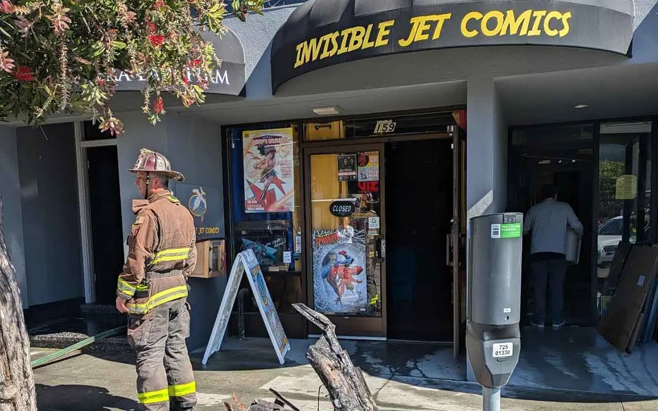 Invisible Jet Comics fire