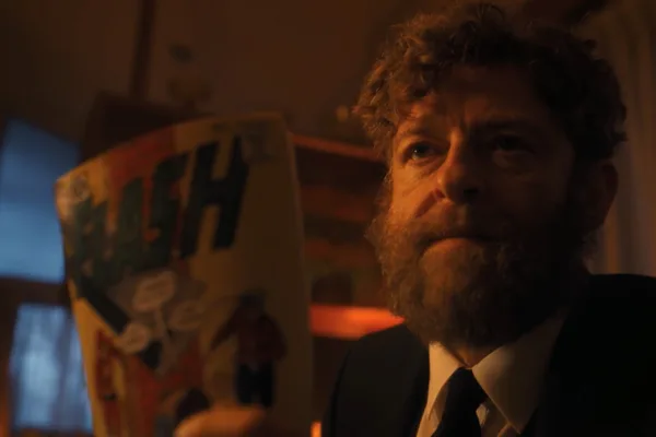 ‘IT: Welcome To Derry’ References ‘The Flash,’ ‘Clayface’ In Nod To Franchise Friends DC Studios IT Welcome to Derry premiere The Flash easter egg