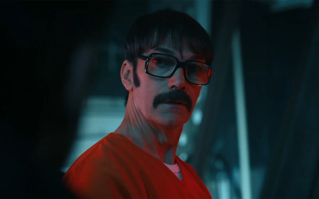Stephen Blackeheart as Sydney Happersen on peacemaker