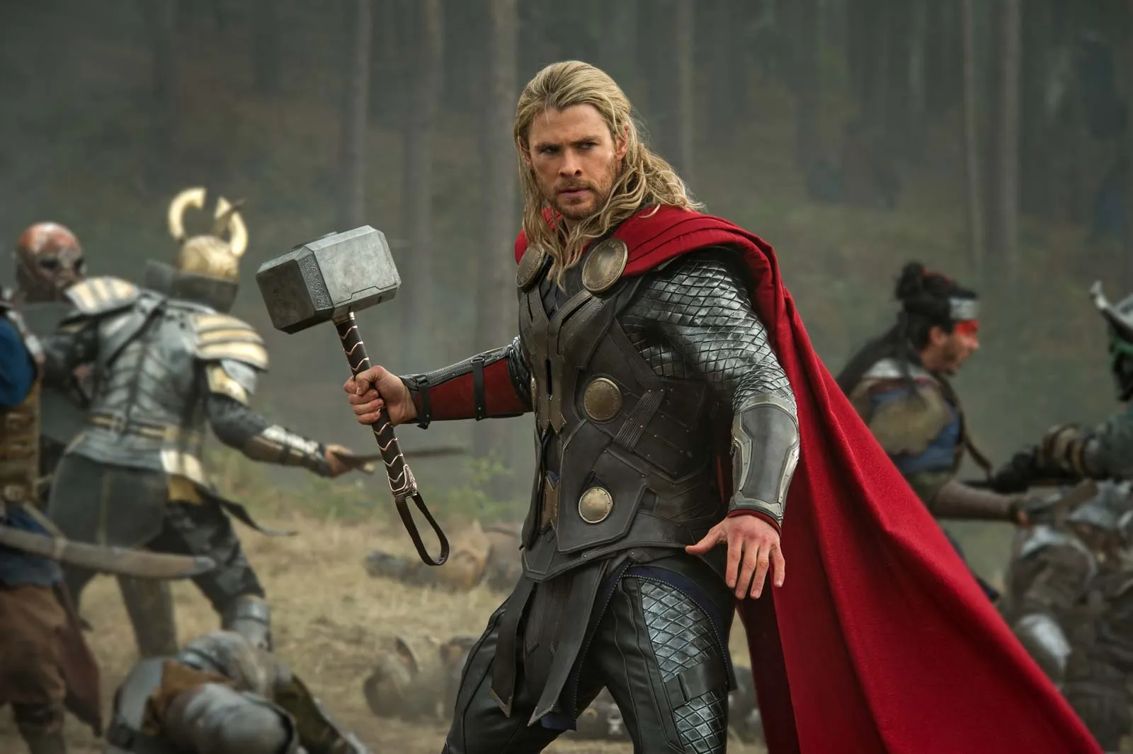 Chris Hemsworth Thor The Dark World