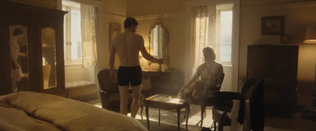 evan peters butt the beauty episode 1