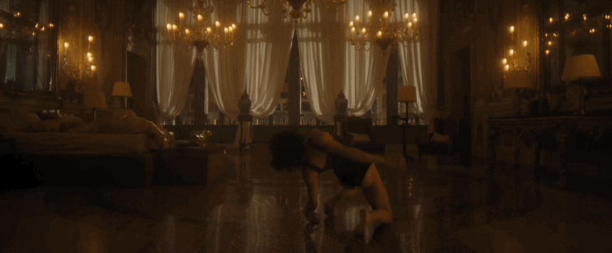 rebecca hall butt seizures the beauty episode 1