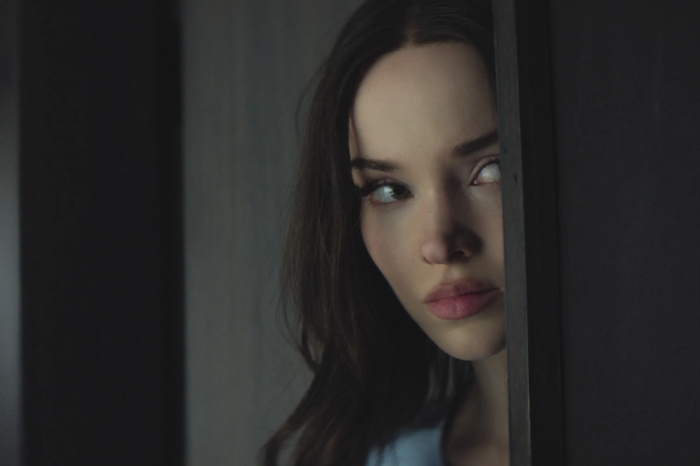 Ciara Wyse (Dove Cameron) on 56 Days