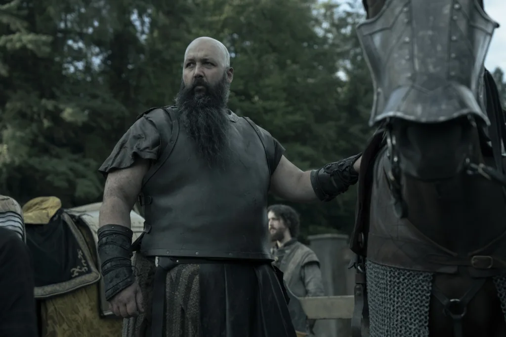 Youssef Kerkour as Steely Pate on A Knight of the Seven Kingdoms
